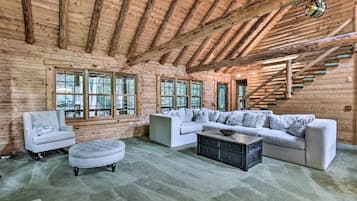 Smart TV, fireplace, video games, DVD player