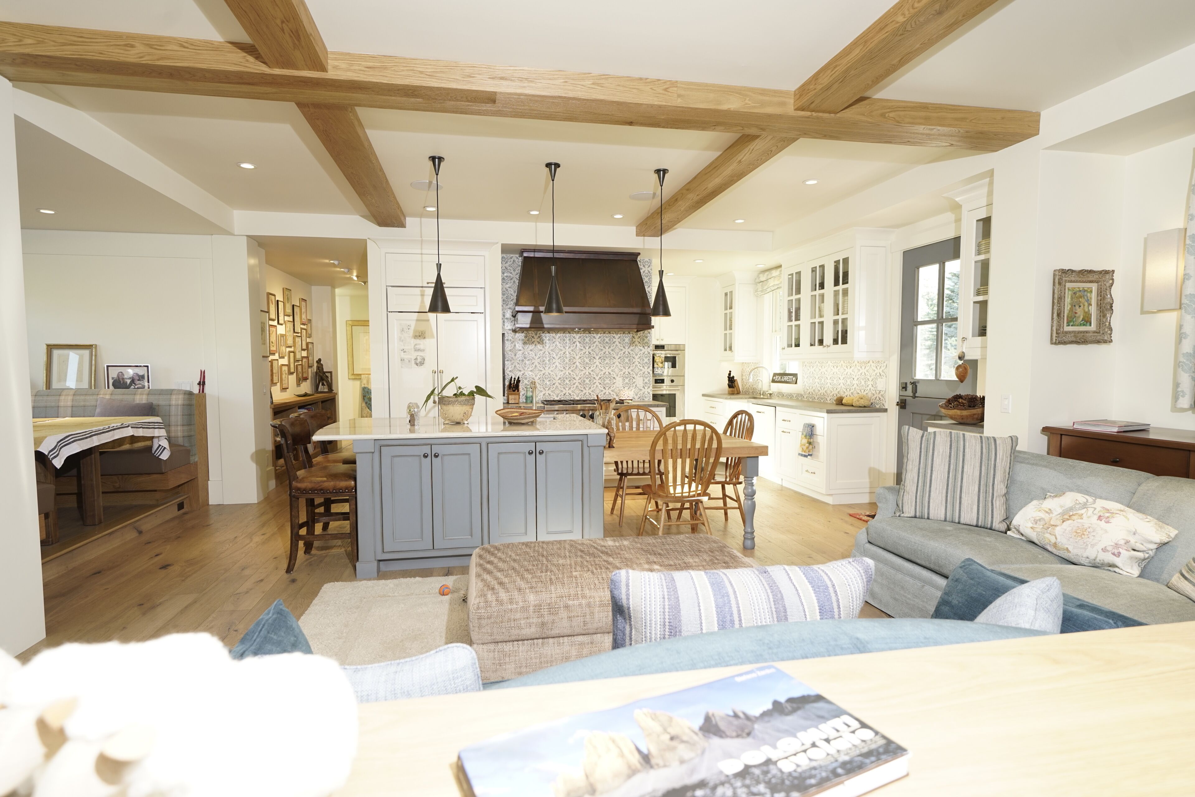 LUXURY SUN VALLEY NEW HOME