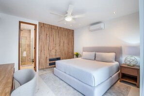 2 bedrooms, desk, free WiFi, bed sheets