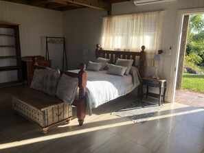 1 dormitorio y ropa de cama