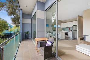 Interior - OG- By the Sea, 400m to Beach By Host on the Coast (Ocean Grove)