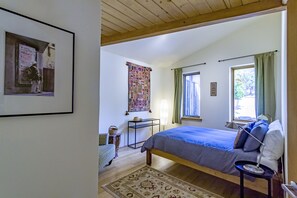 3 soverom, strykejern/-brett, wi-fi (inkludert) og sengetøy