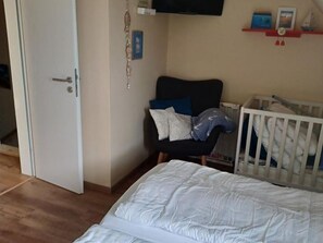 2 habitaciones, tabla de planchar con plancha y wifi 