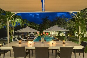 Terrace/patio - Villa Manis by Nakula (Canggu)