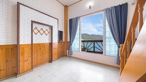 Habitación básica, 1 habitación (202(Oceanview)) | 1 dormitorio y wifi gratis