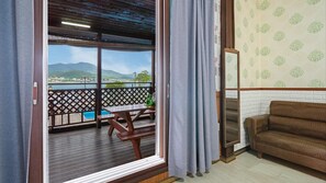 Basic Room, 2 Bedrooms (101(Oceanview)) | 1 bedroom, free WiFi - Tongyeong Hwanggeumbada Pension (Tongyeong)