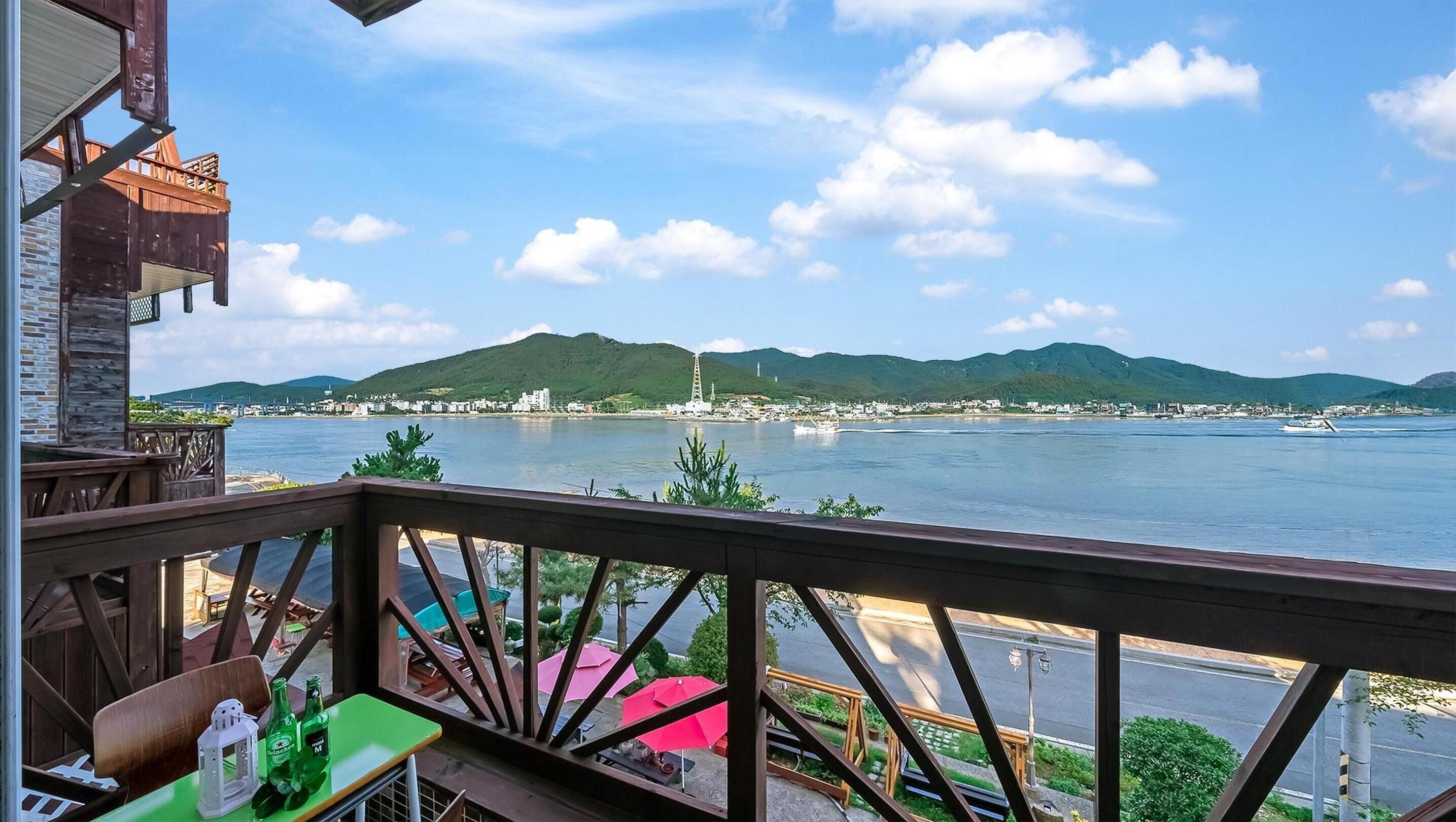 Basic Room, 1 Bedroom (202(Oceanview)) | 1 bedroom, free WiFi