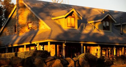 Girraween Country Inn