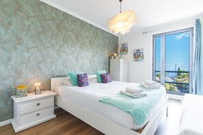 1 chambre, fer et planche à repasser, lit parapluie, Wi-Fi gratuit