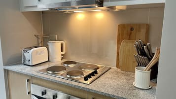 Fridge, microwave, oven, electric kettle