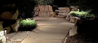 Home Ski Home apartment - 15 minutes from ski resorts!