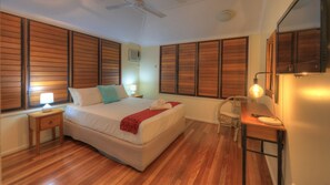 2 dormitorios, tabla de planchar con plancha, wifi y ropa de cama