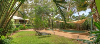 Lemonade - Renovated Alma Bay island home with entertaining deck and private tropical pool