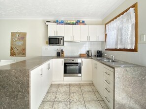 Fridge, oven, stovetop, toaster
