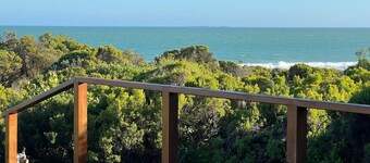 C4 Miles - Wood Fire - Sea Views - RC/AC