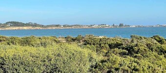 C4 Miles - Wood Fire - Sea Views - RC/AC