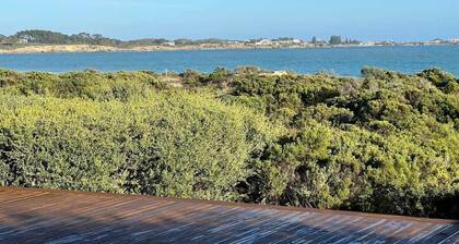 C4 Miles - Wood Fire - Sea Views - RC/AC