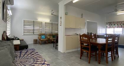 Whitehaven 2 - An affordable Queenslander in picturesque Picnic Bay