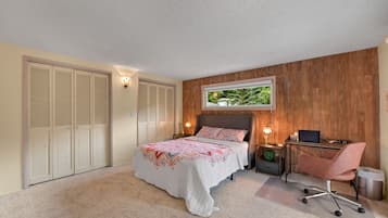 3 Schlafzimmer, Schreibtisch, Bügeleisen/Bügelbrett, kostenloses WLAN