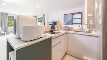 Basic Room, 1 Bedroom (jamong) | 1 bedroom, free WiFi