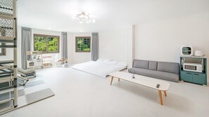 Basic Room, 1 Bedroom (podo) | Exterior - Gapyeong Slowalking Family Pension (Gapyeong)