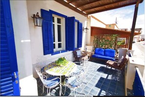 Outdoor dining - Casa sul Mare al Centro di Selinunte , Adatta per Famiglie (Marinella)