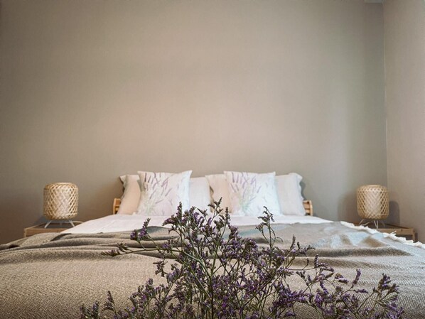 1 sovrum, strykjärn/strykbräda, wi-fi och sängkläder