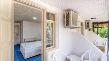 Phòng đôi | Hiên