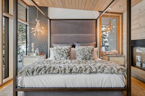 7 chambres, bureau, fer et planche à repasser, lit parapluie