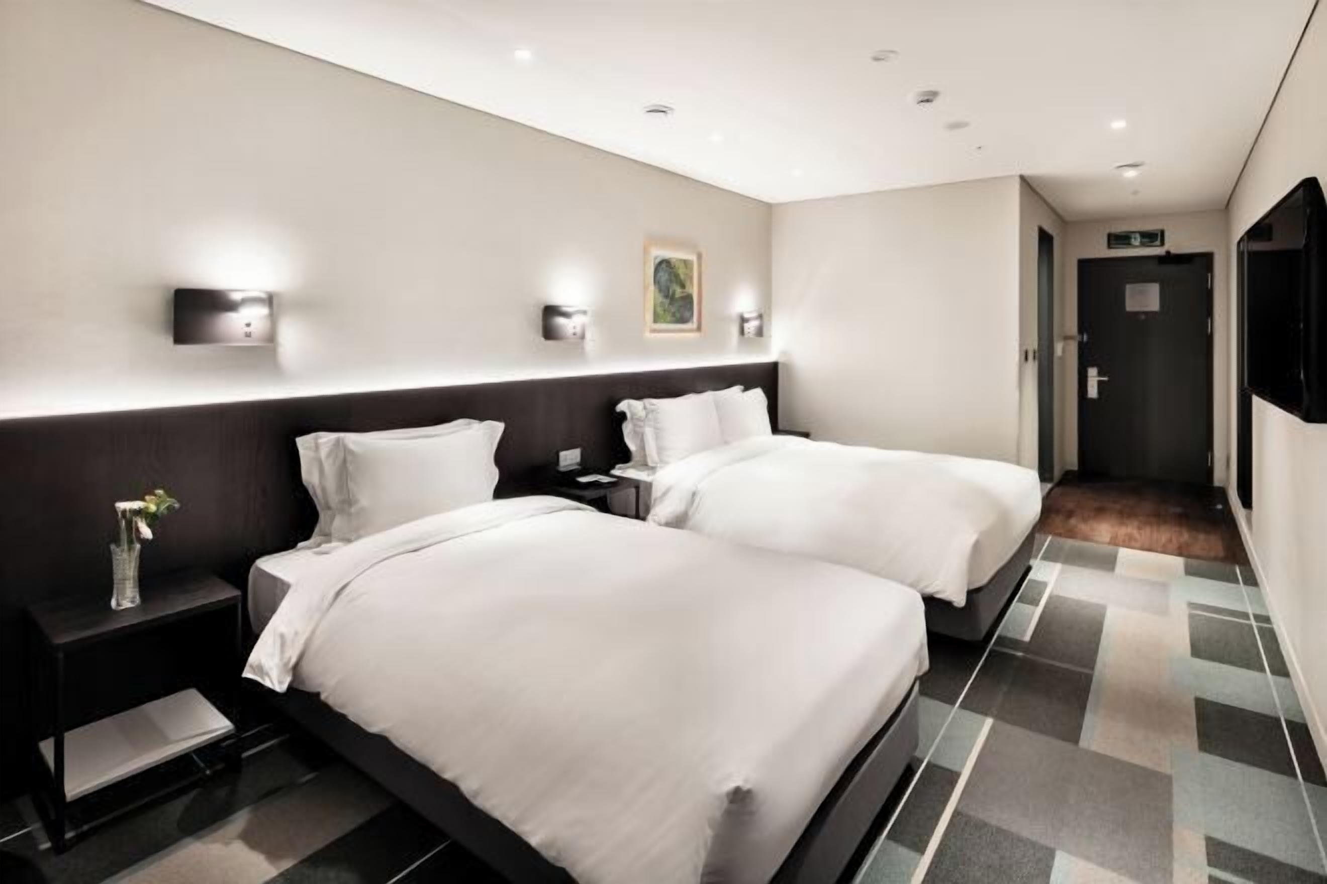 In-room safe, desk, laptop workspace, blackout drapes