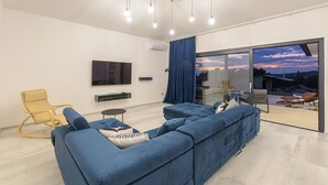 Unclassified image, 3 of 44, button - Villa Eivissa (Istria - Plovanija) (Plovanija)