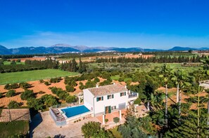 Exterior - Large Villa with private pool, garden, BBQ and table tennis, Llubi, Mallorca. (Llubi)