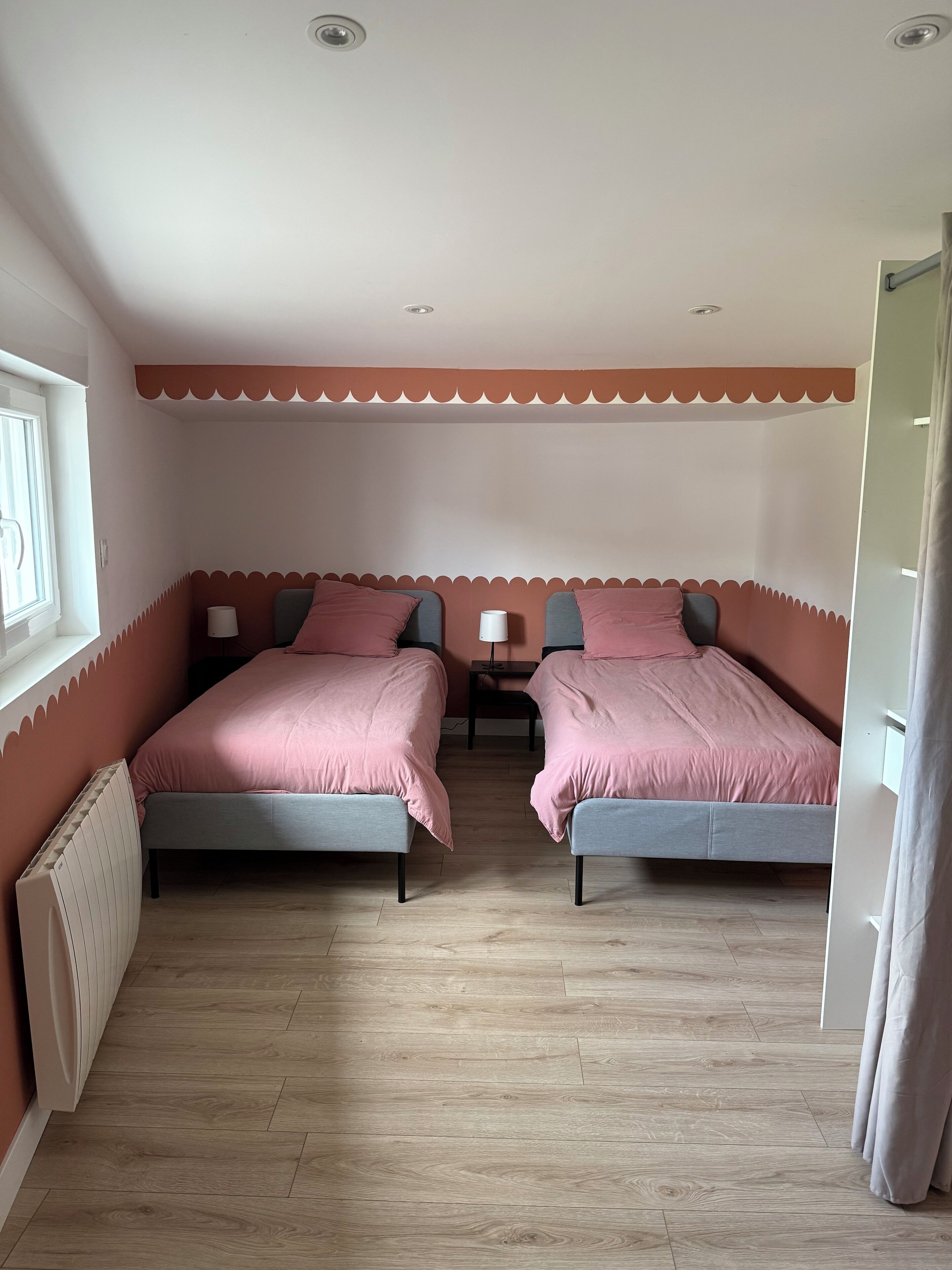 3 slaapkamers, reisbedje, gratis wifi, beddengoed