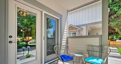 1 Mi to Downtown Loveland: Cozy Getaway!