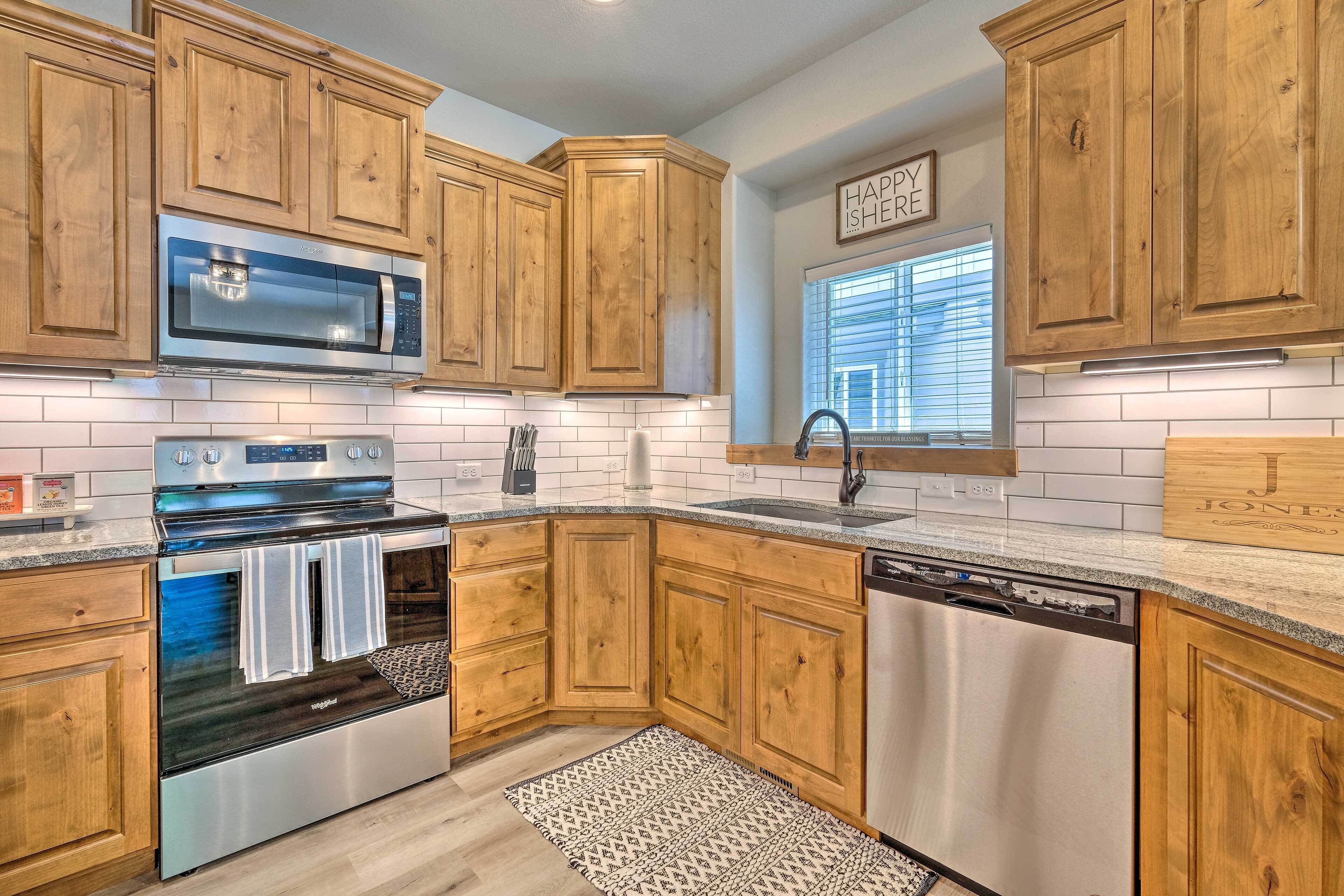 Modern Loveland Condo ~ 2 Mi to Lake Loveland!