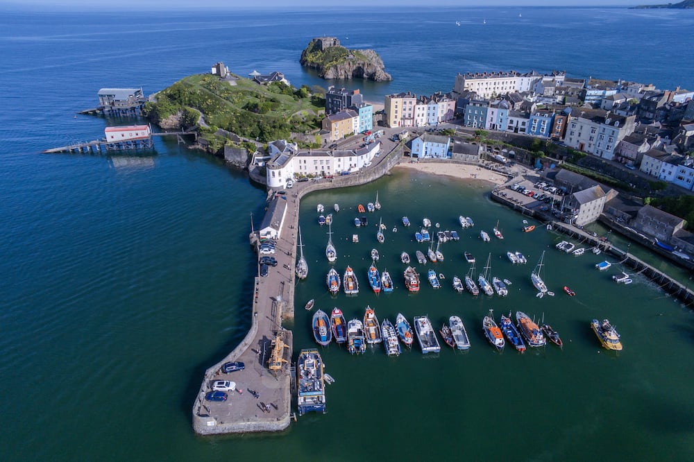 Four Seasons - 1 Bedroom - Tenby - Caldey Island