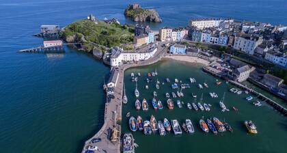 Four Seasons - 1 Bedroom - Tenby