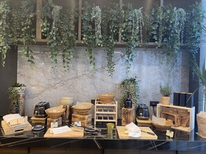 Desayuno buffet todos los días (con cargo) 