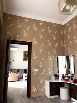 Interior - Family House - Apartment with garden and a fireplace (T'bilisi)