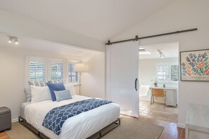 2 sovrum, strykjärn/strykbräda, gratis wi-fi och sängkläder