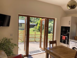 Cottage | Interior - 1 Bedroomed Detached Holiday Retreat Pant (Oswestry)
