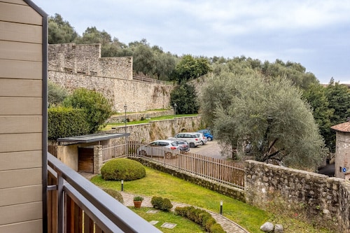 Lemon House 3 by Wonderful Italy