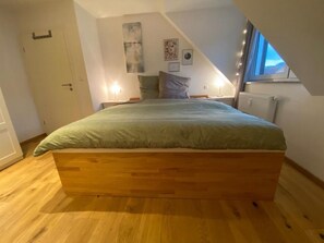 2 bedrooms, free WiFi, bed sheets