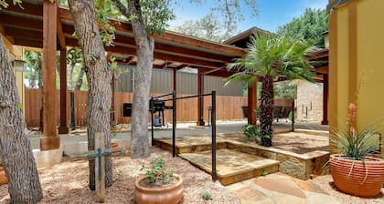 Three Sisters - Casita 3 I Close to Market Days grounds in Wimberley!