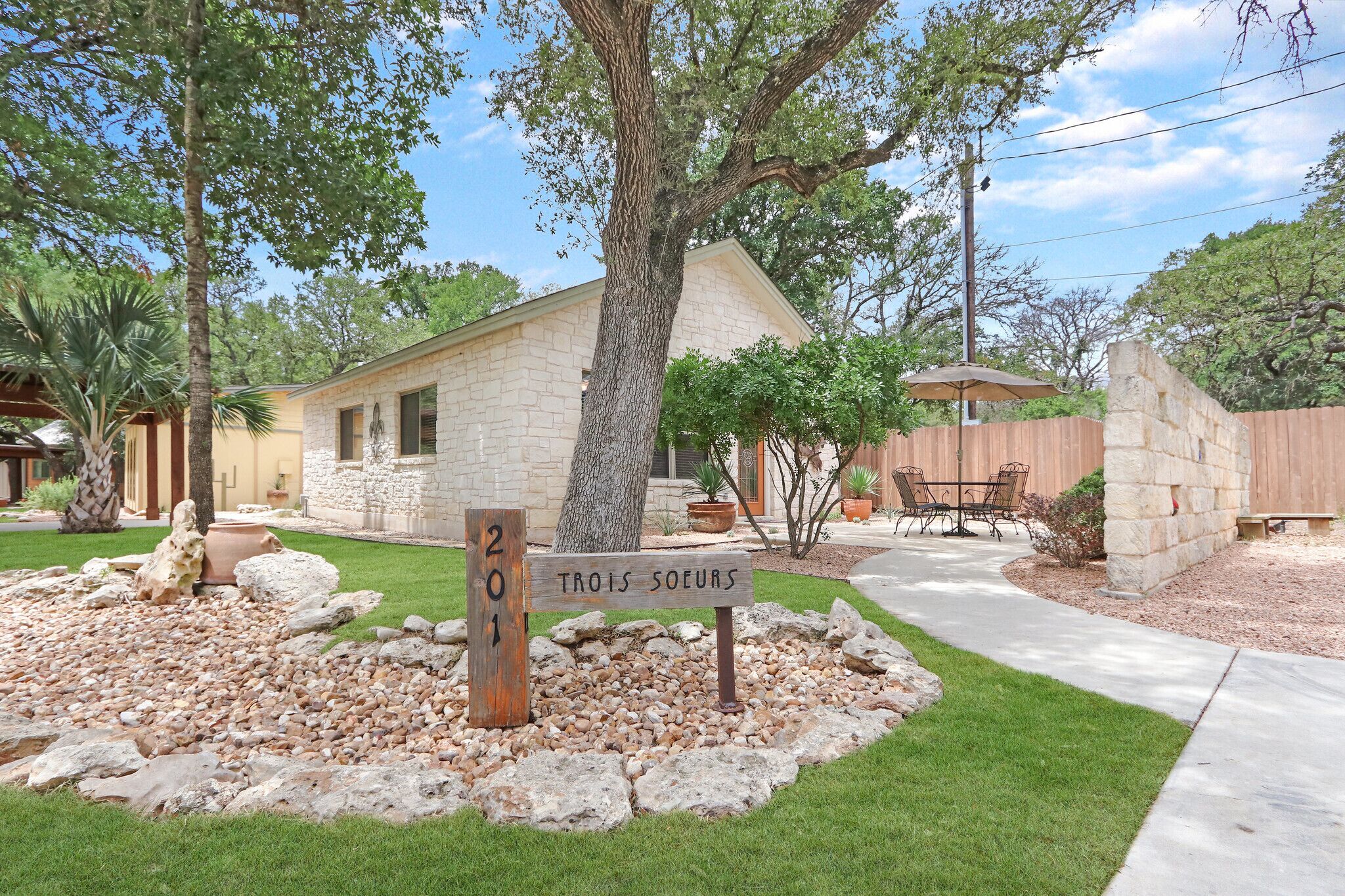 Welome to the the the Three Sisters (Trois Soeurs) Casitas! Casita #1 is the first on the right when entering the property.