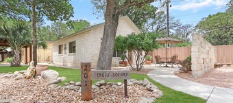 Three Sisters- Casita 1   I Pet Friendly couples retreat in Wimberley