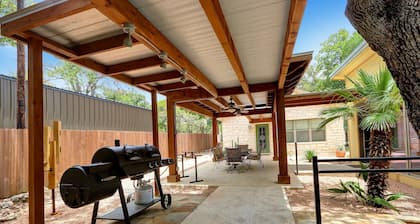 Three Sisters - Casita 2 I Perfect for any golf lover!