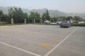 Unclassified image, 2 of 89, button - Nanshanyuan Hotel (Xi'an)