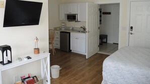 Studio - 1204l Home by Redawning (Calabash)