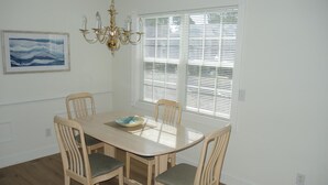Apartment, 1 Schlafzimmer | Speisen